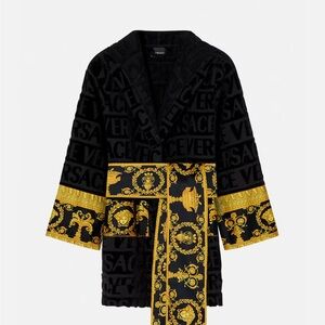 I ♡ BAROQUE SHORT BATHROBE